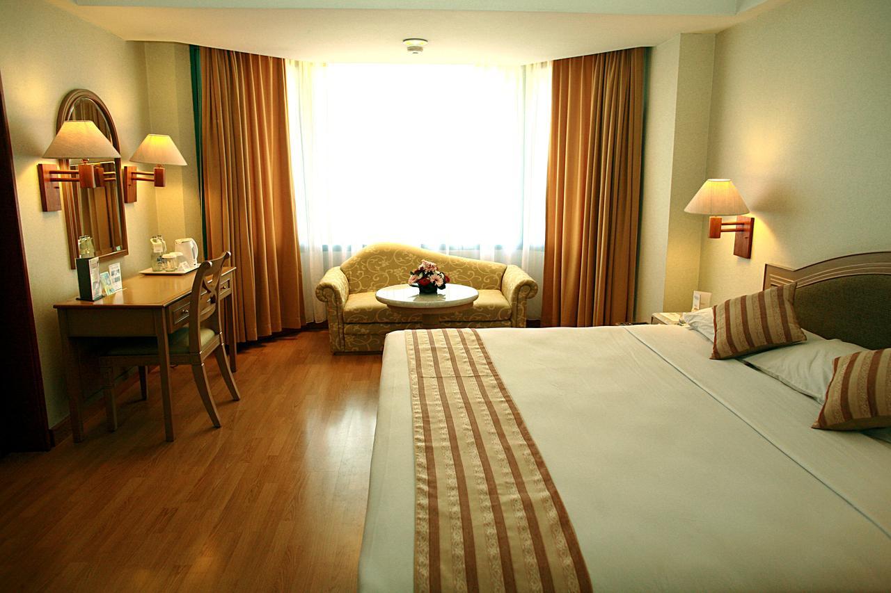 Hotel Horison Ultima Bandung Habitación foto