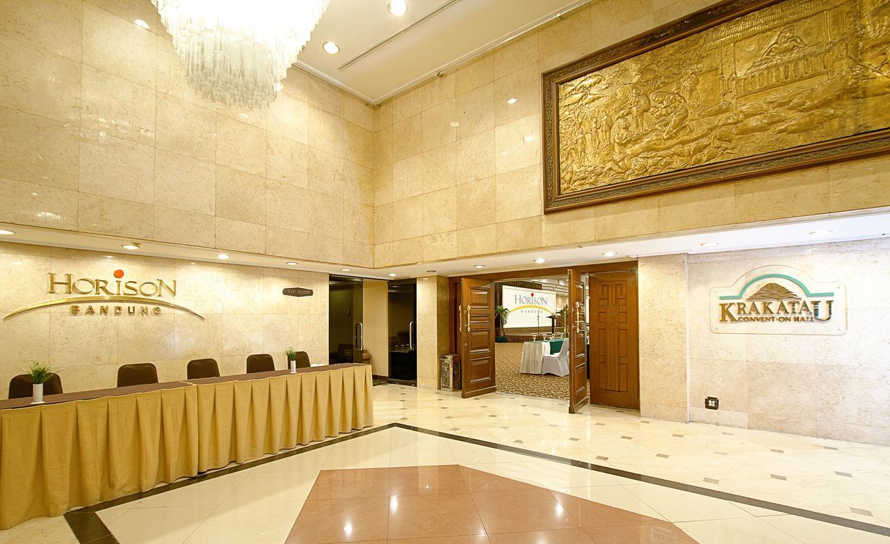 Hotel Horison Ultima Bandung Exterior foto